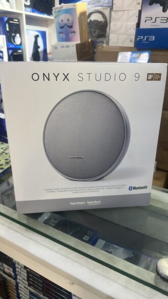Onyx Studio 9